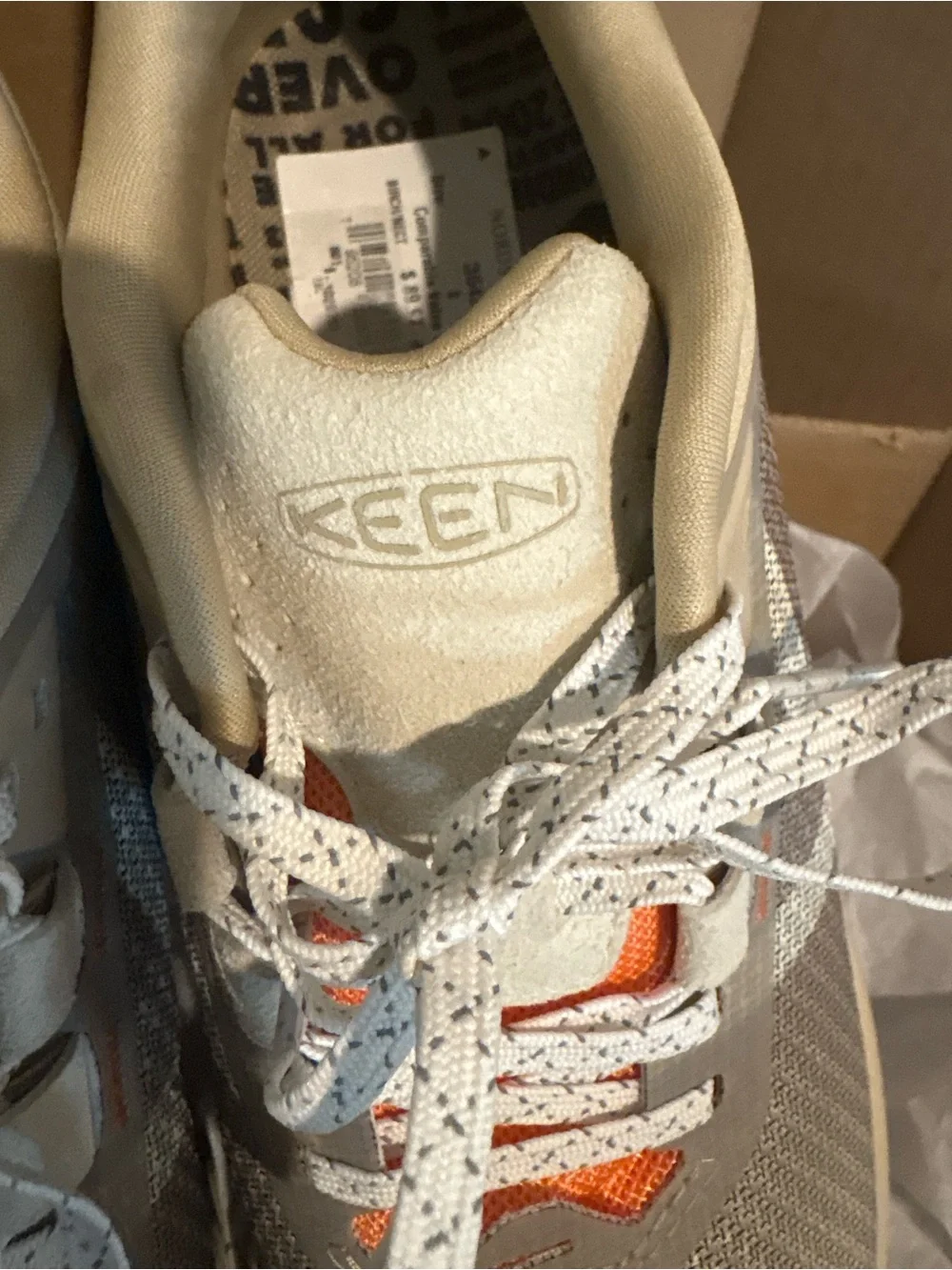 Keen 450 Dirt Sneaker Women's Size 8 in Birch/Nectarine